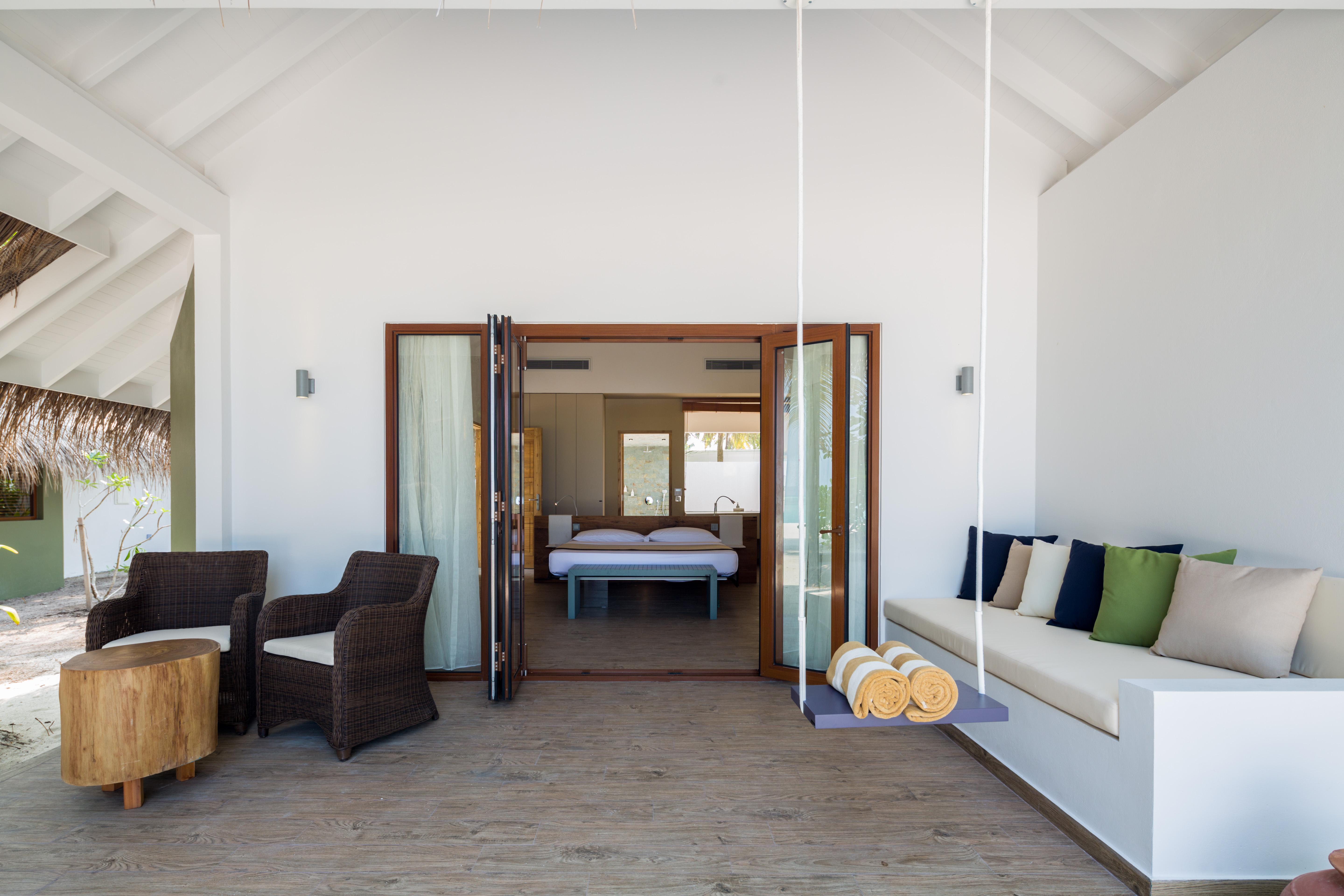 Cocoon Maldives Hotel Kurendhoo Exterior foto