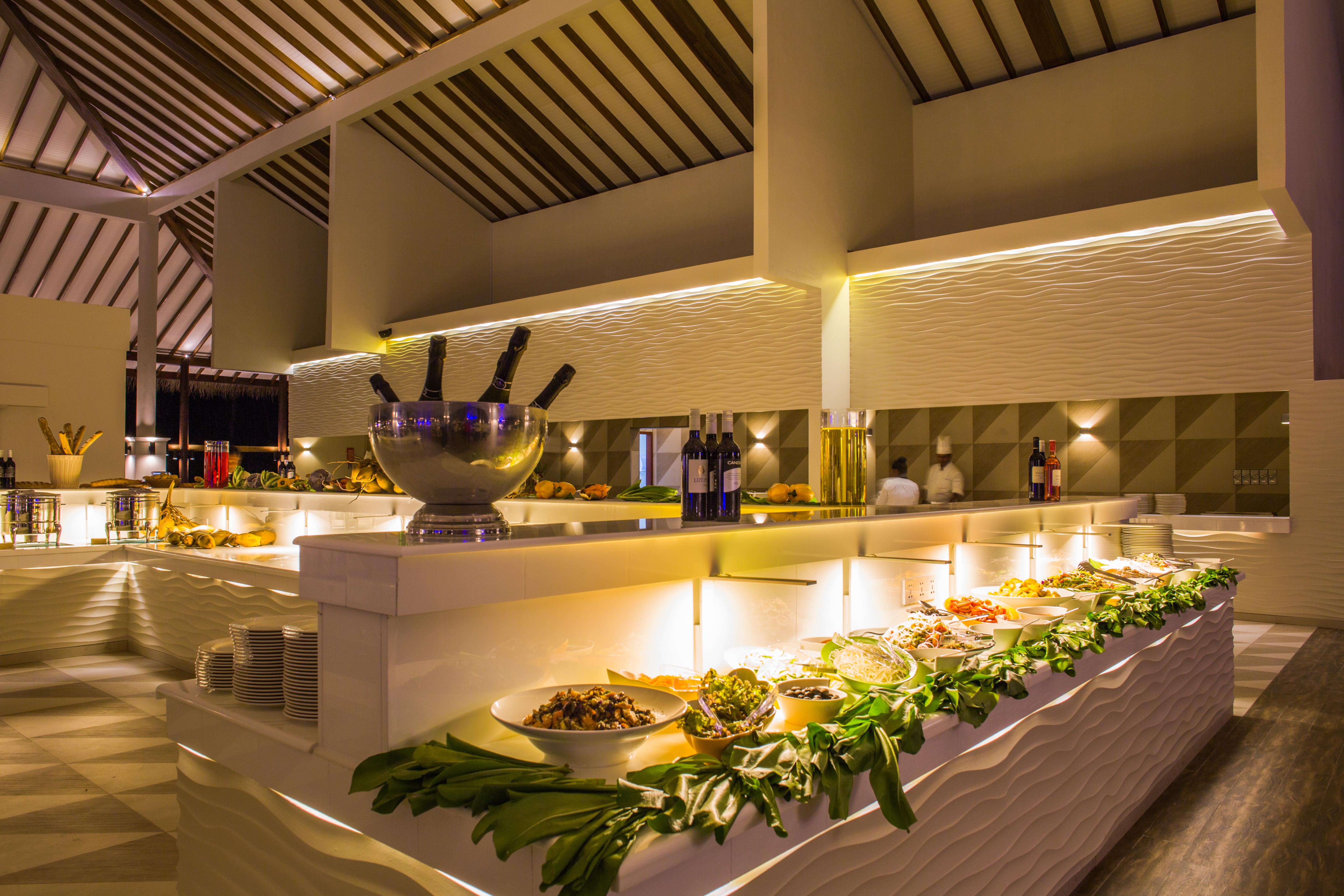 Cocoon Maldives Hotel Kurendhoo Exterior foto