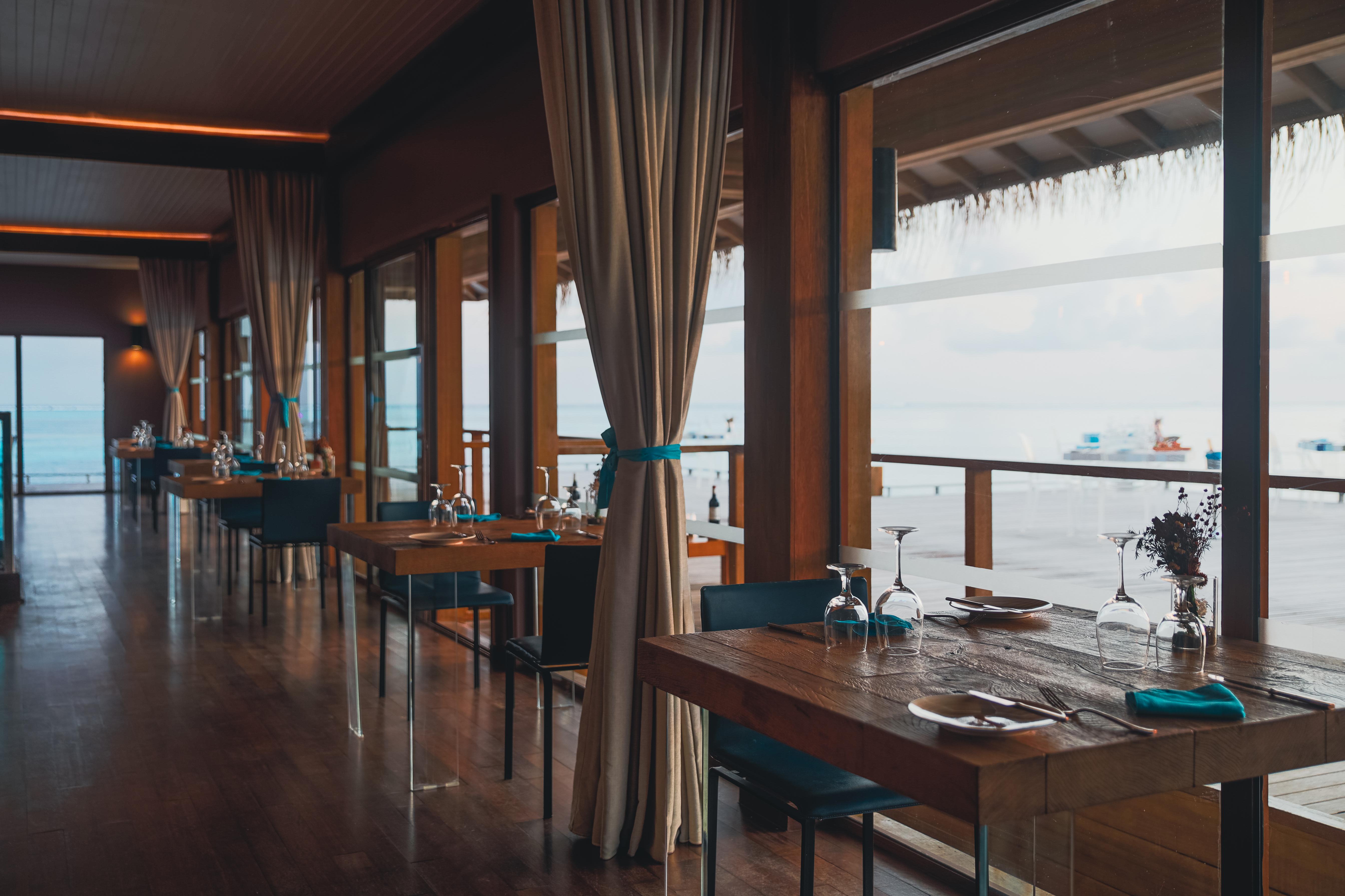 Cocoon Maldives Hotel Kurendhoo Exterior foto