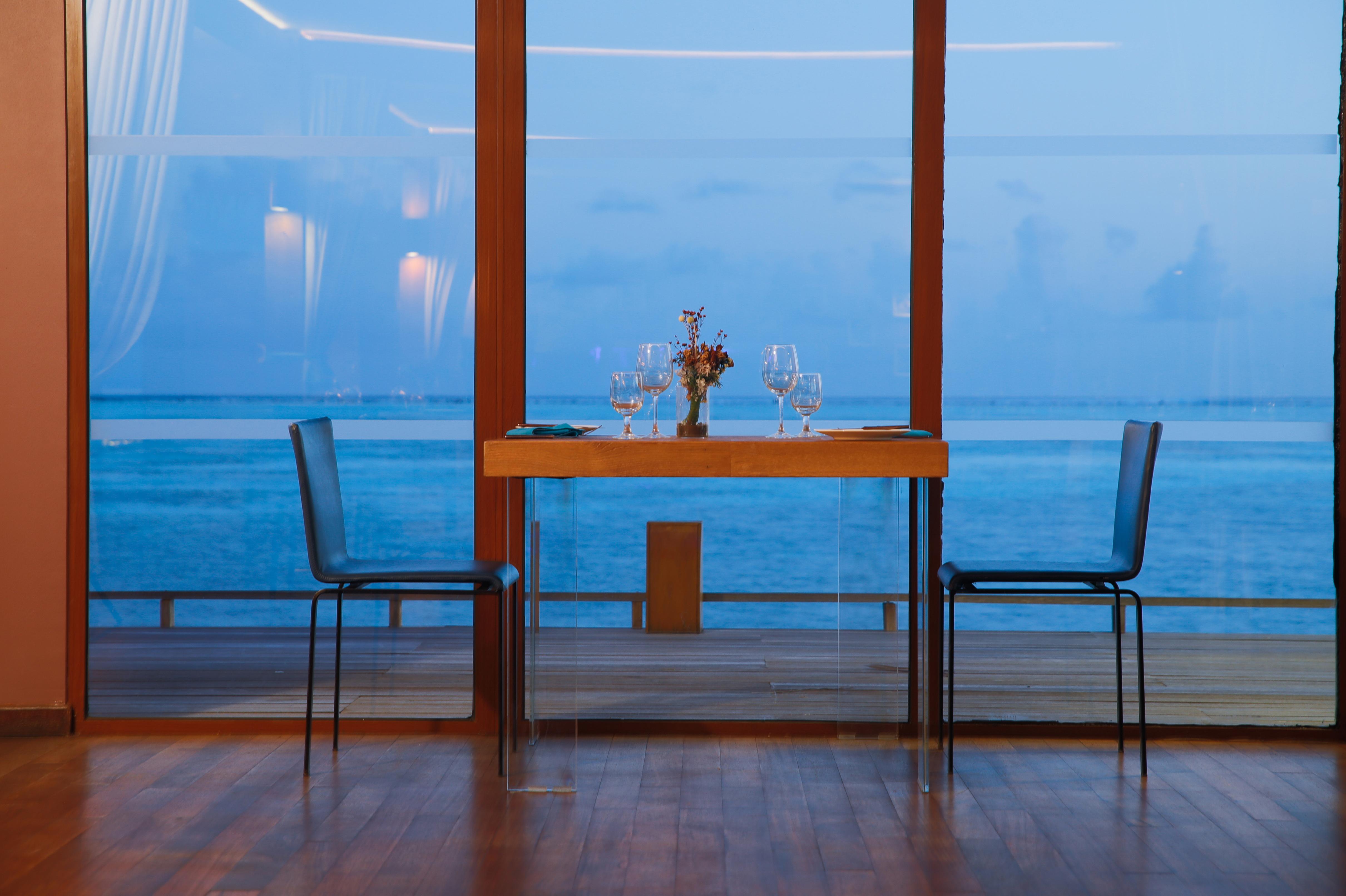 Cocoon Maldives Hotel Kurendhoo Exterior foto