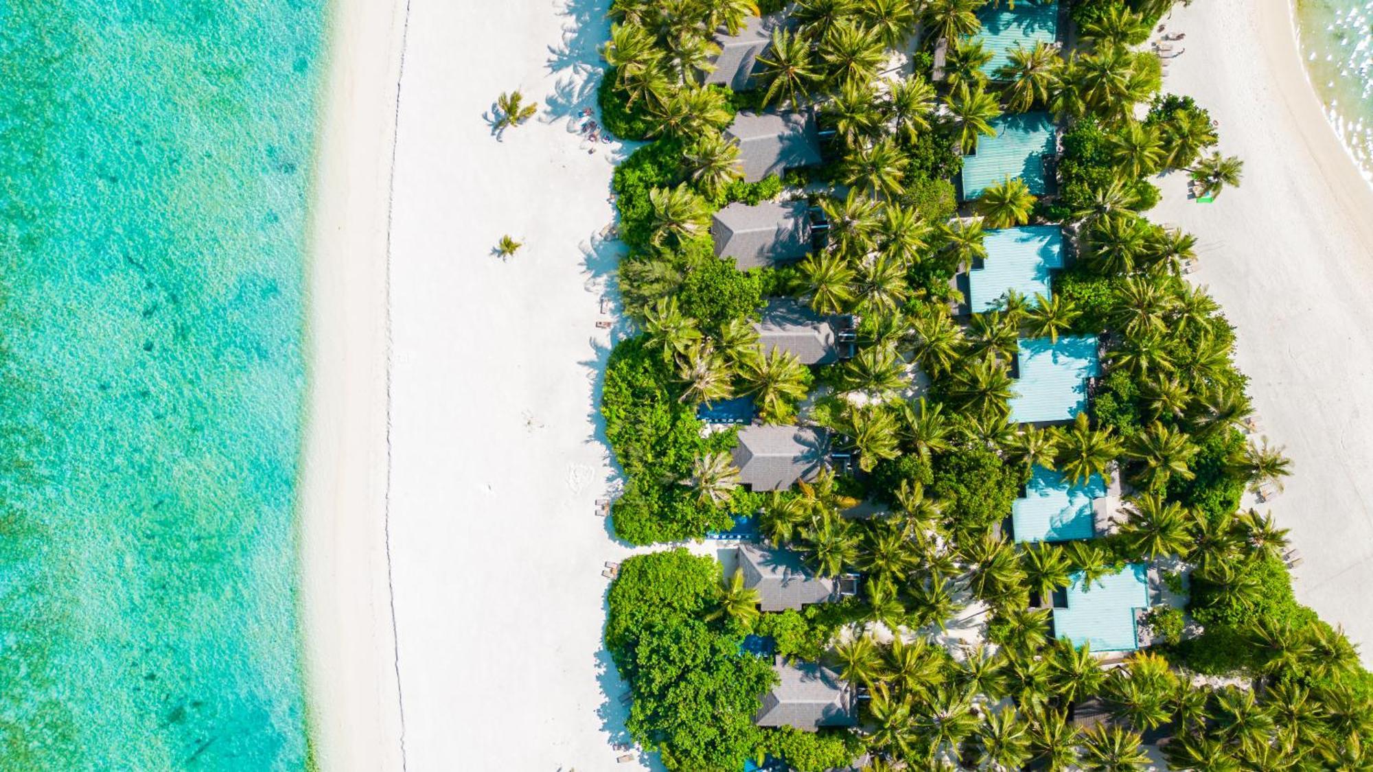 Cocoon Maldives Hotel Kurendhoo Exterior foto