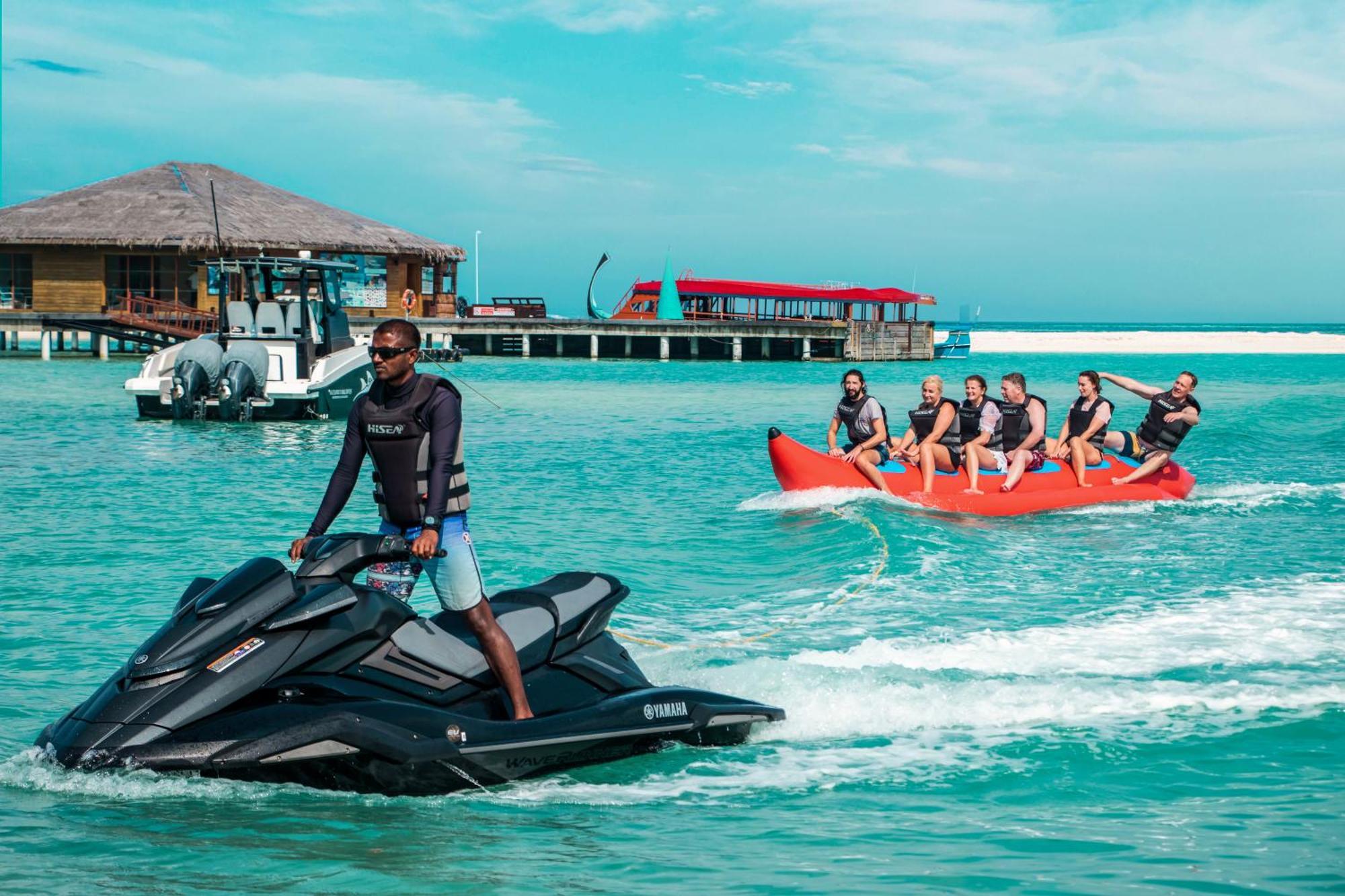 Cocoon Maldives Hotel Kurendhoo Exterior foto